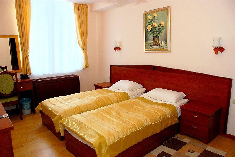 Ganjali Plaza Hotel Baku Pokoj fotografie